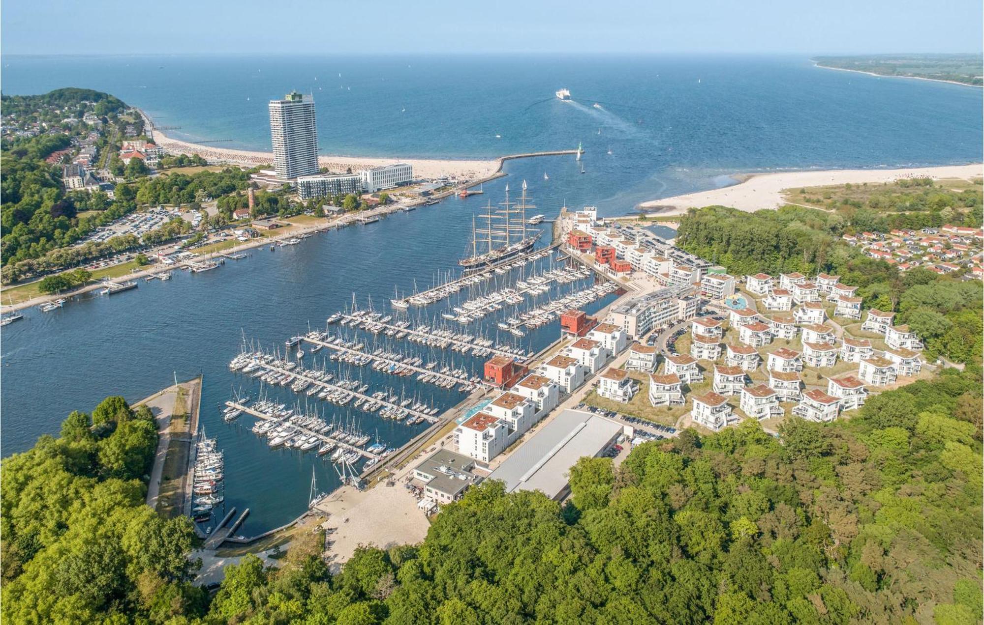 2 Bedroom Awesome In Travemuende